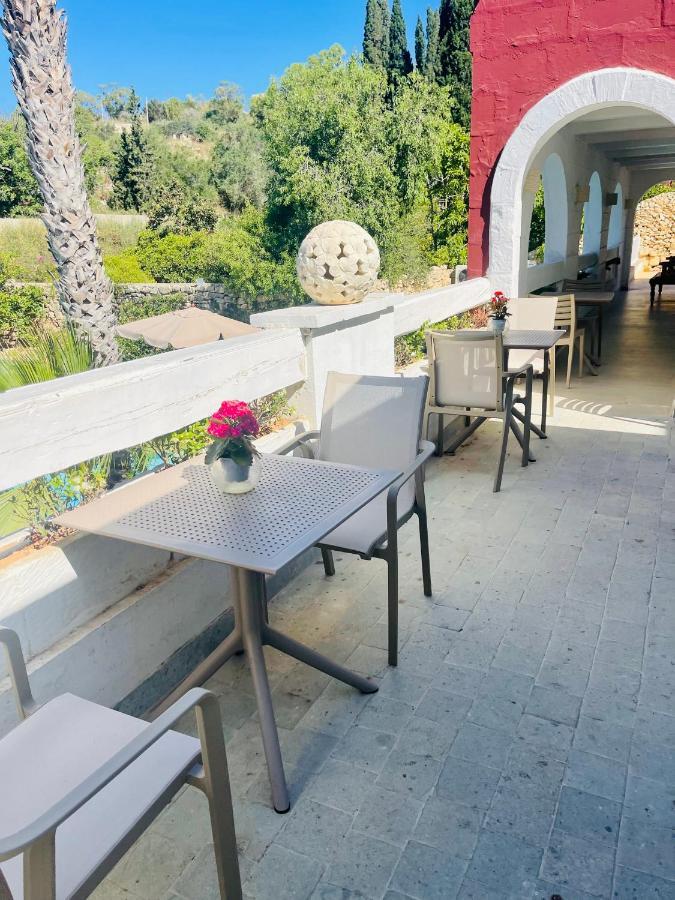 The Red Farm Relais & Spa Iklin Exterior foto